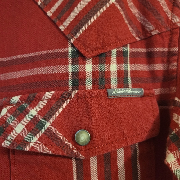 Eddie Bauer tailored 100% cotton cloth plaid fancy snap shirt size small - Picture 7 of 10